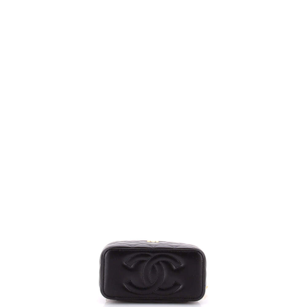 Chanel Small Classic Vanity Case with Resin Pearl Chain Quilted Lambskin - Picture 4 of 5